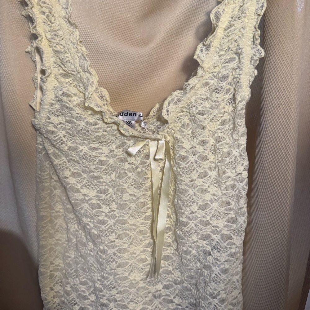 Madden Girl Cream Lace Top with Ribbon